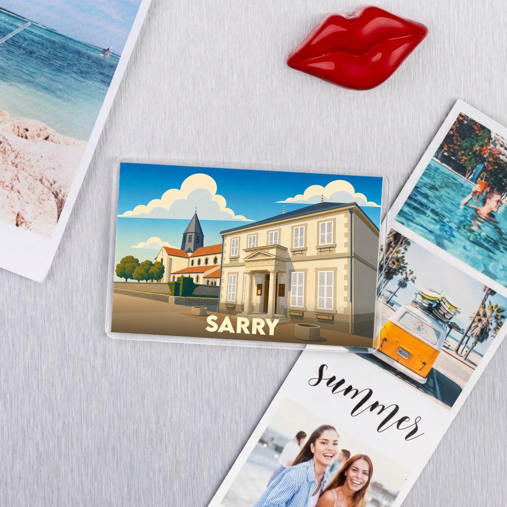 Magnet souvenir de la ville de Sarry avec une illustration stylisée de sa mairie et de son église.