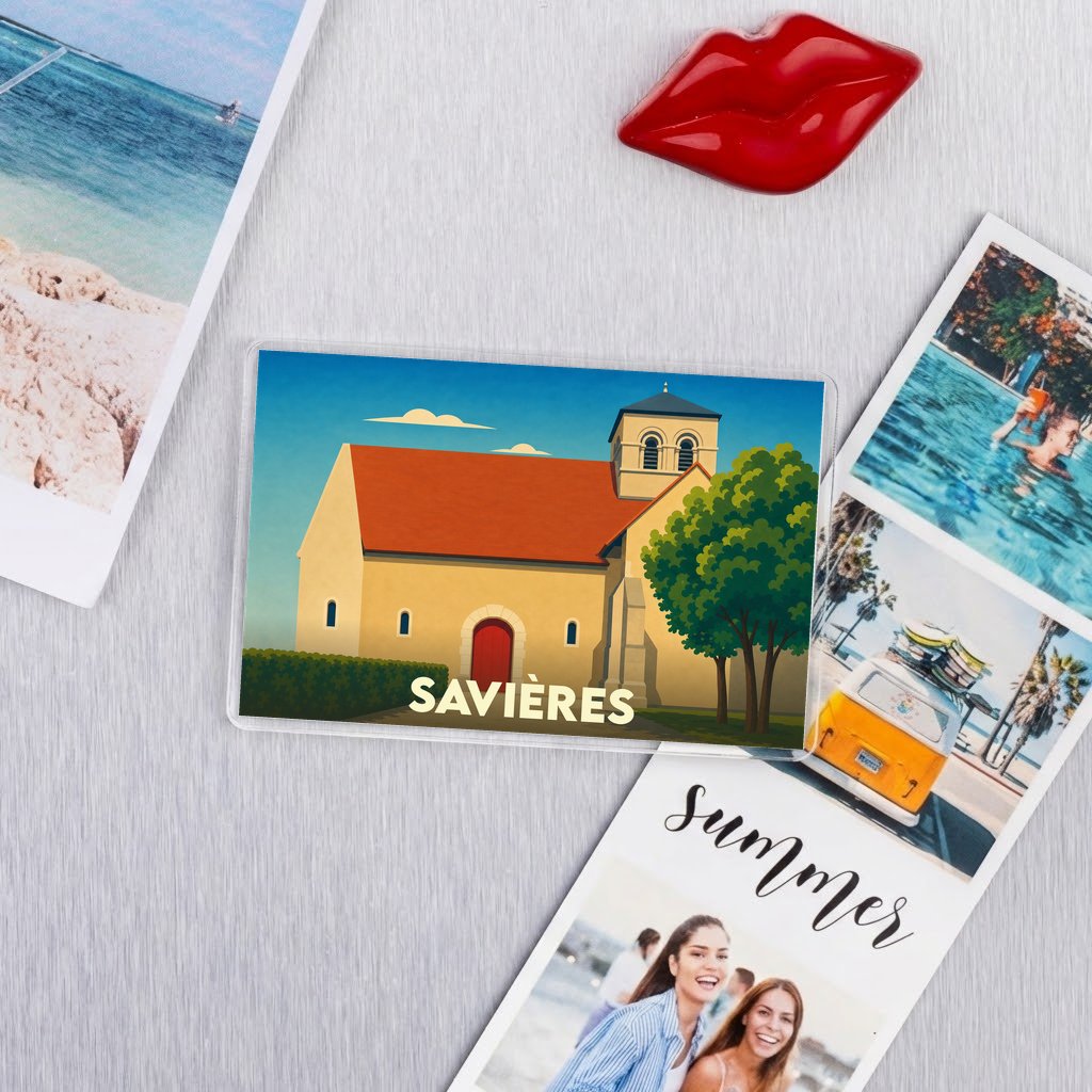 Magnet souvenir de la ville de Savières avec une illustration stylisée de son église.