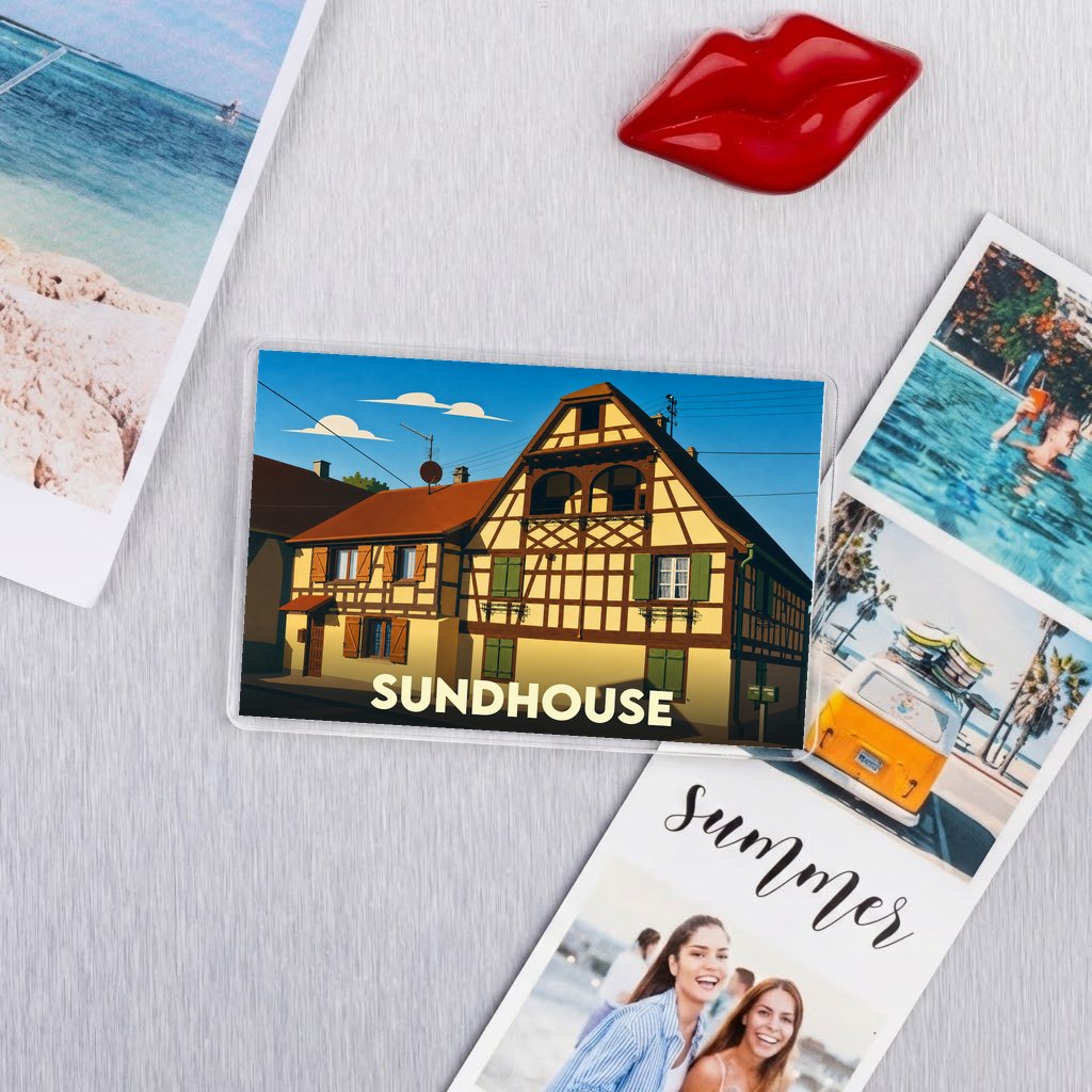 Magnet souvenir de la ville de Sundhouse avec une illustration stylisée d'une maison à colombages.