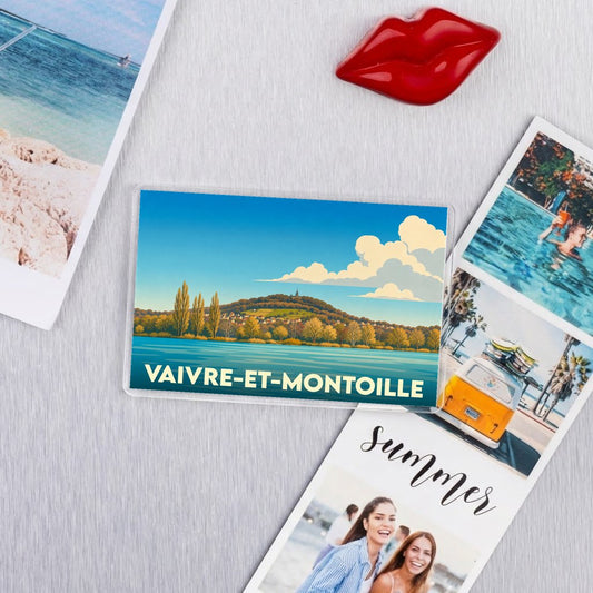Magnet souvenir de la ville de Vaivre-et-Montoille avec une illustration stylisée.