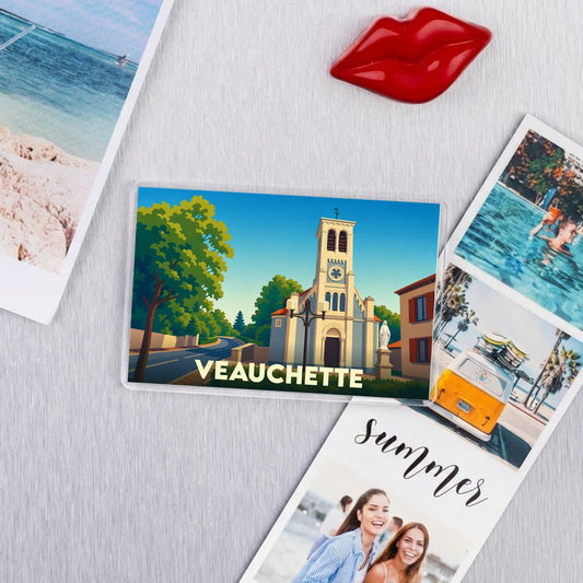 Magnet souvenir de la ville de Veauchette avec une illustration stylisée de son église.