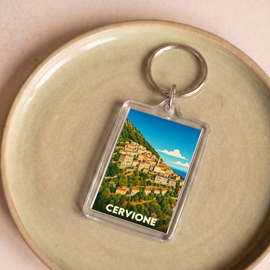 Porte-clés souvenir de la ville de Cervione avec une illustration stylisée.