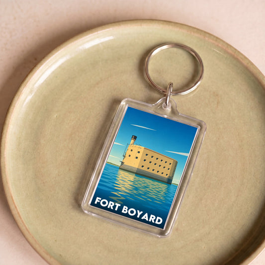 Porte-clés souvenir de Fort Boyard avec une illustration stylisée.