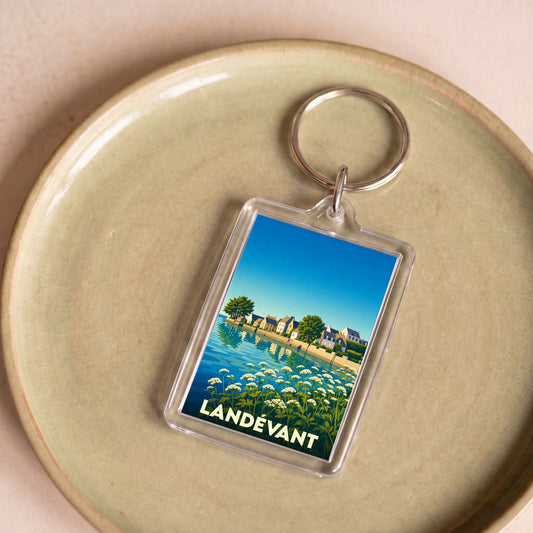 Porte-clés souvenir de la ville de Landévant avec une illustration stylisée.