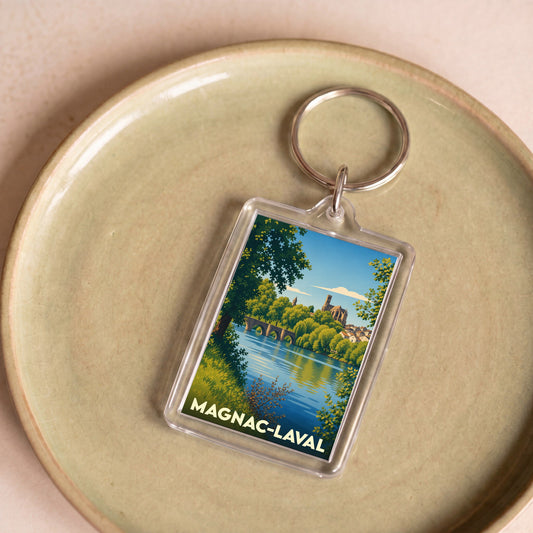 Porte-clés souvenir de la ville de Magnac-Laval avec une illustration stylisée.