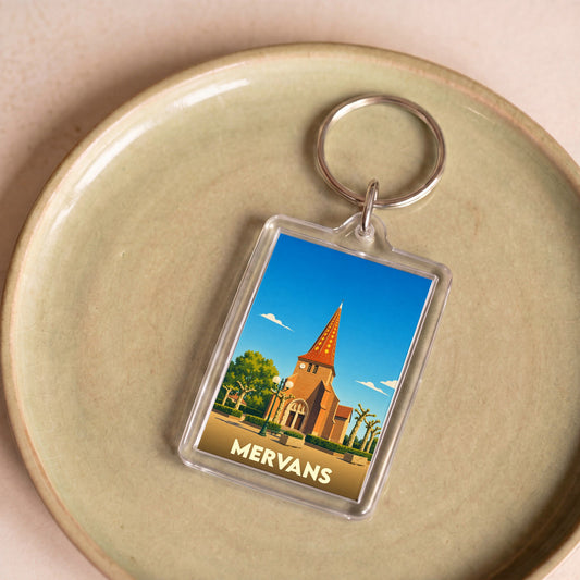 Porte-clés souvenir de la ville de Mervans avec une illustration stylisée de son église.