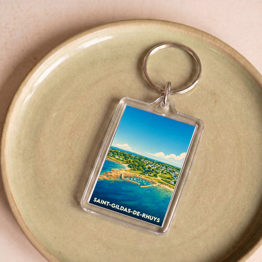 Porte-clés souvenir de Saint-Gildas-de-Rhuys avec une illustration stylisée de son littoral.