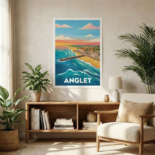 Poster souvenir de la ville d'Anglet avec une illustration stylisée de son littoral au coucher du soleil.