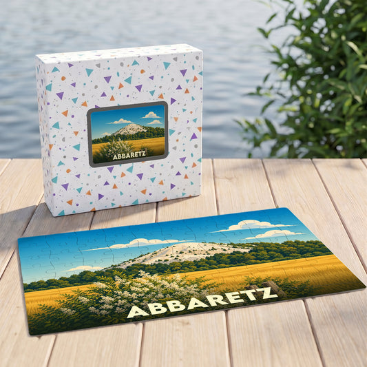 Puzzle souvenir de la ville d'Abbaretz représentant une illustration stylisée de son paysage caractéristique.