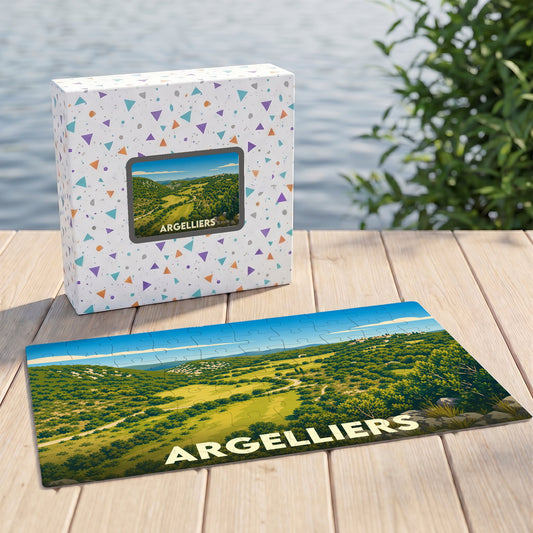 Puzzle souvenir de la ville d'Argelliers avec une illustration panoramique stylisée de ses paysages vallonnés.