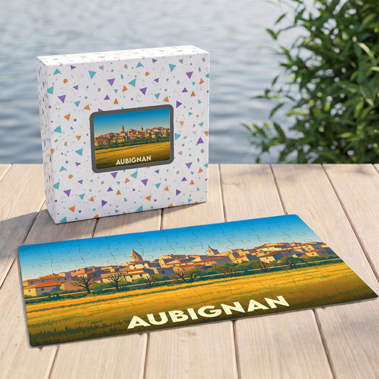 Puzzle souvenir de la ville d'Aubignan représentant un paysage provençal illustré avec sa boîte assortie.