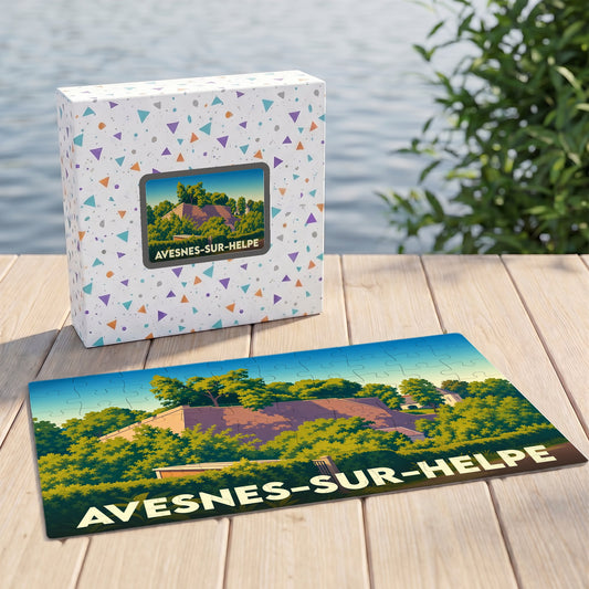 Puzzle souvenir de la ville d'Avesnes-sur-Helpe avec une illustration stylisée de ses remparts verdoyants.