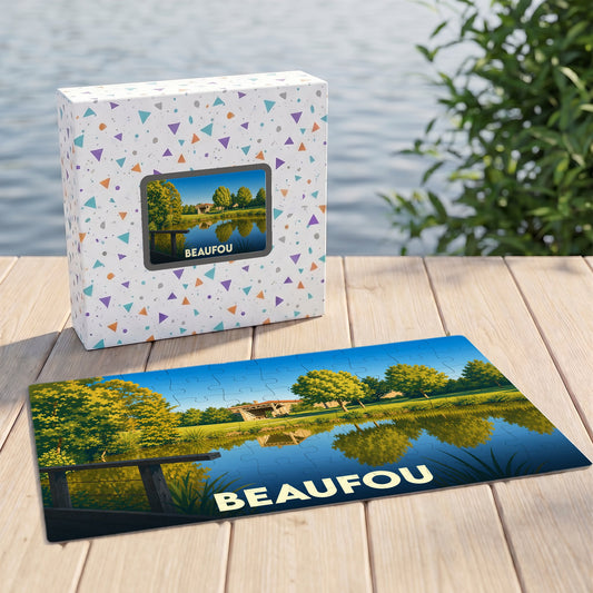 Puzzle souvenir de la ville de Beaufou avec une illustration stylisée d'un paysage lacustre.