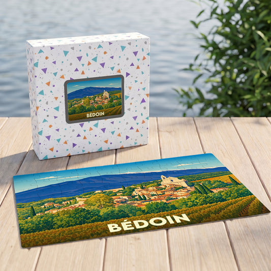 Puzzle souvenir de la ville de Bédoin avec une illustration stylisée de son paysage provençal.