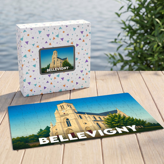 Puzzle souvenir de la ville de Bellevigny avec une illustration stylisée de son église.