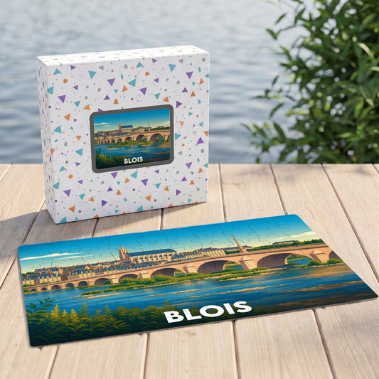 Puzzle souvenir de la ville de Blois avec une illustration stylisée d'un pont sur la Loire.