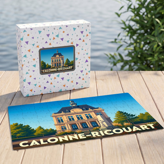 Puzzle souvenir de la ville de Calonne-Ricouart accompagné de sa boîte illustrée d'un dessin stylisé de l'hôtel de ville.