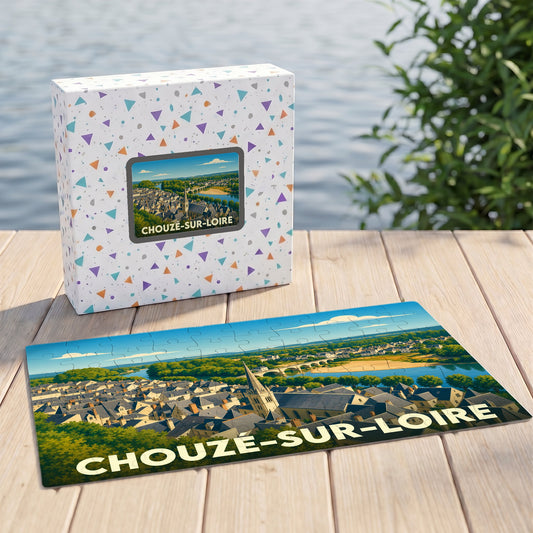 Puzzle souvenir de la ville de Chouzé-sur-Loire avec une illustration stylisée et colorée.