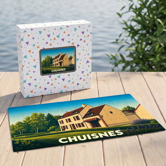 Puzzle souvenir de la ville de Chuisnes avec une illustration stylisée représentant une maison traditionnelle.