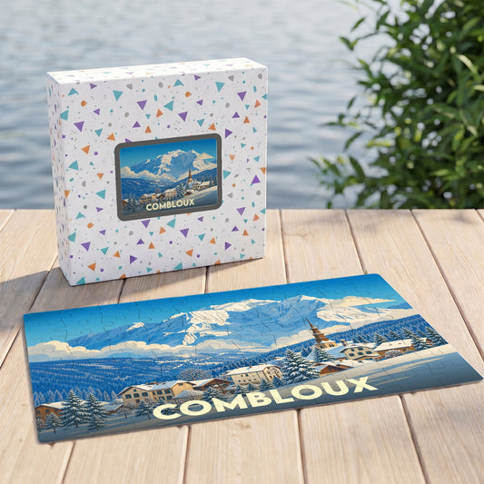 Puzzle souvenir de la ville de Combloux représentant un paysage de montagne enneigé avec une illustration stylisée.