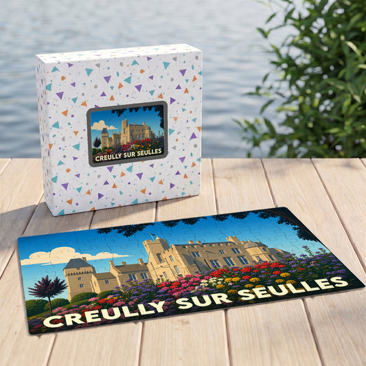 Puzzle souvenir de la ville de Creully sur Seulles représentant son château avec une illustration stylisée.