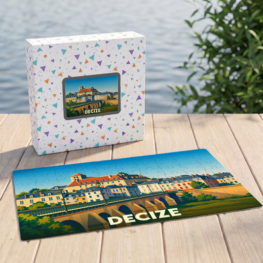Puzzle souvenir de la ville de Decize avec une illustration stylisée d'un pont et de bâtiments historiques.