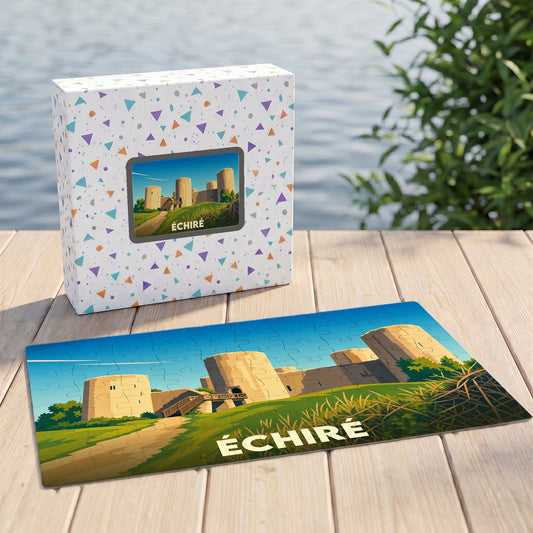 Puzzle souvenir de la ville d'Échiré illustrant son château sur un fond graphique coloré.