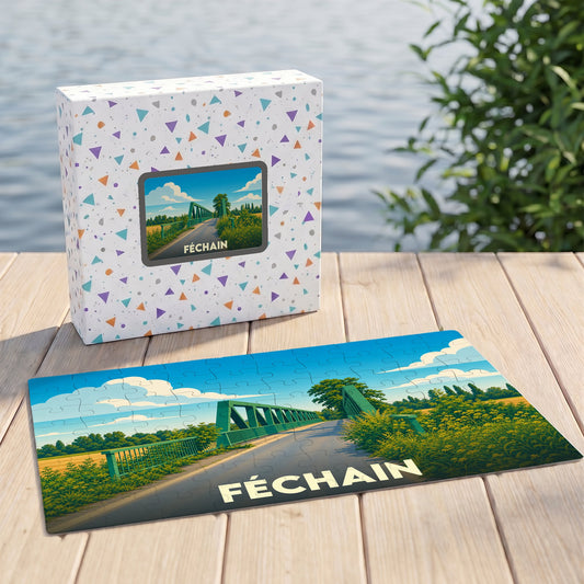 Puzzle souvenir de la ville de Féchain avec une illustration stylisée d'un pont verdoyant.