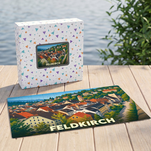 Puzzle souvenir de la ville de Feldkirch présentant une illustration stylisée de ses toits colorés.