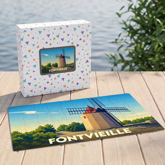 Puzzle souvenir de la ville de Fontvieille illustrant son moulin à vent emblématique.