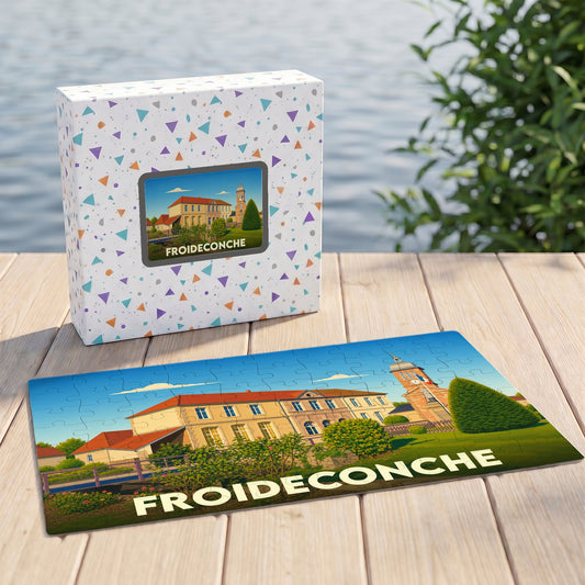 Puzzle souvenir de la ville de Froideconche avec une illustration stylisée.