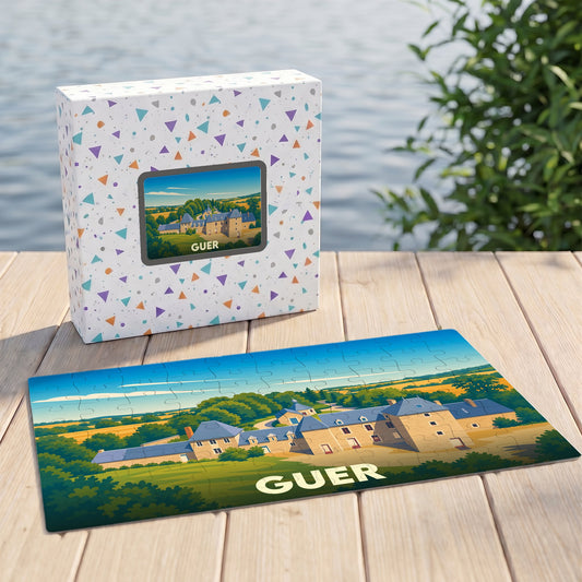 Puzzle souvenir de la ville de Guer avec une illustration stylisée d'un manoir breton.