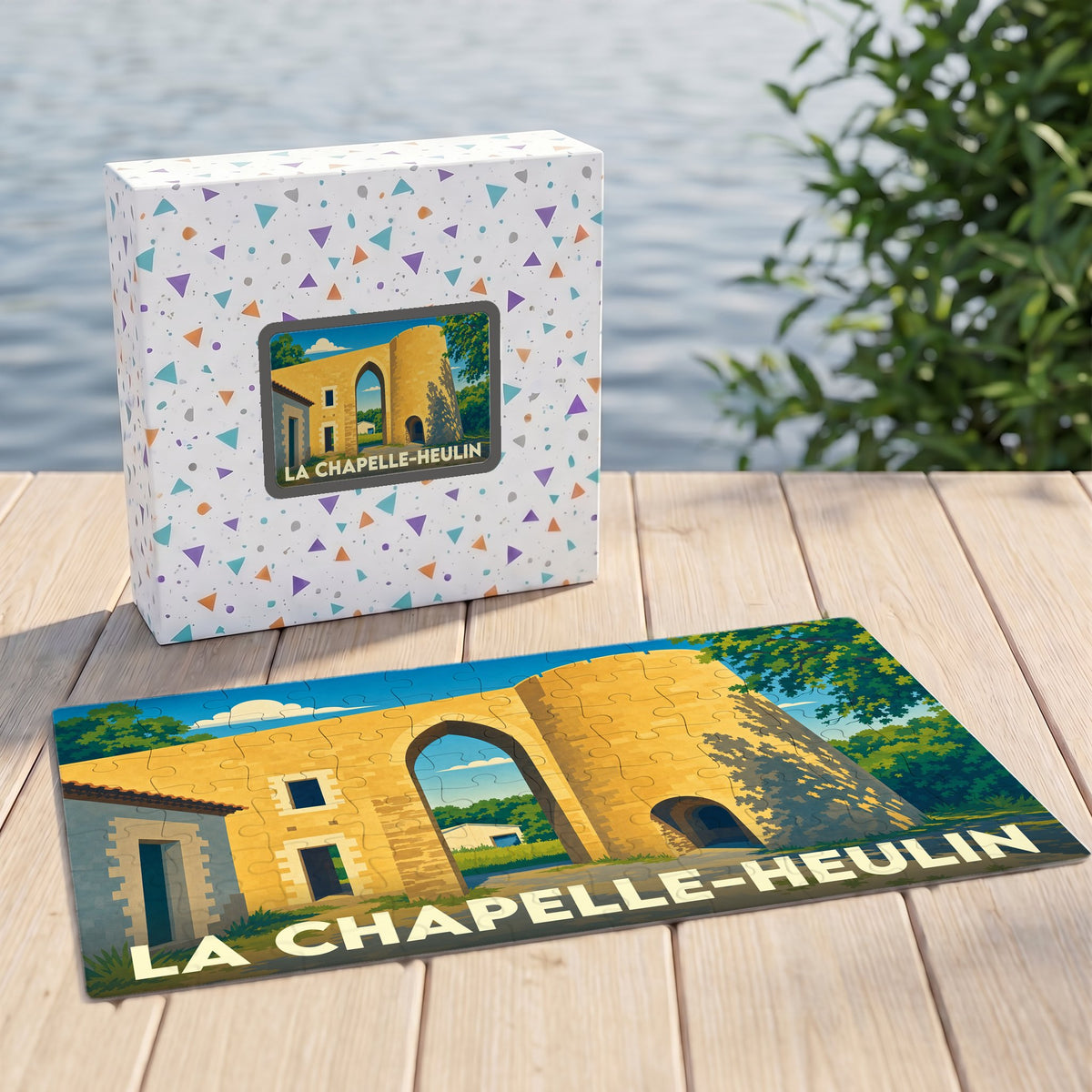 Puzzle souvenir de la ville de La Chapelle-Heulin illustrant une porte fortifiée historique.