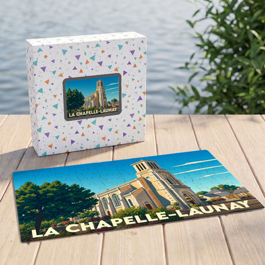 Puzzle souvenir de la ville de La Chapelle-Launay avec une illustration stylisée de son église.