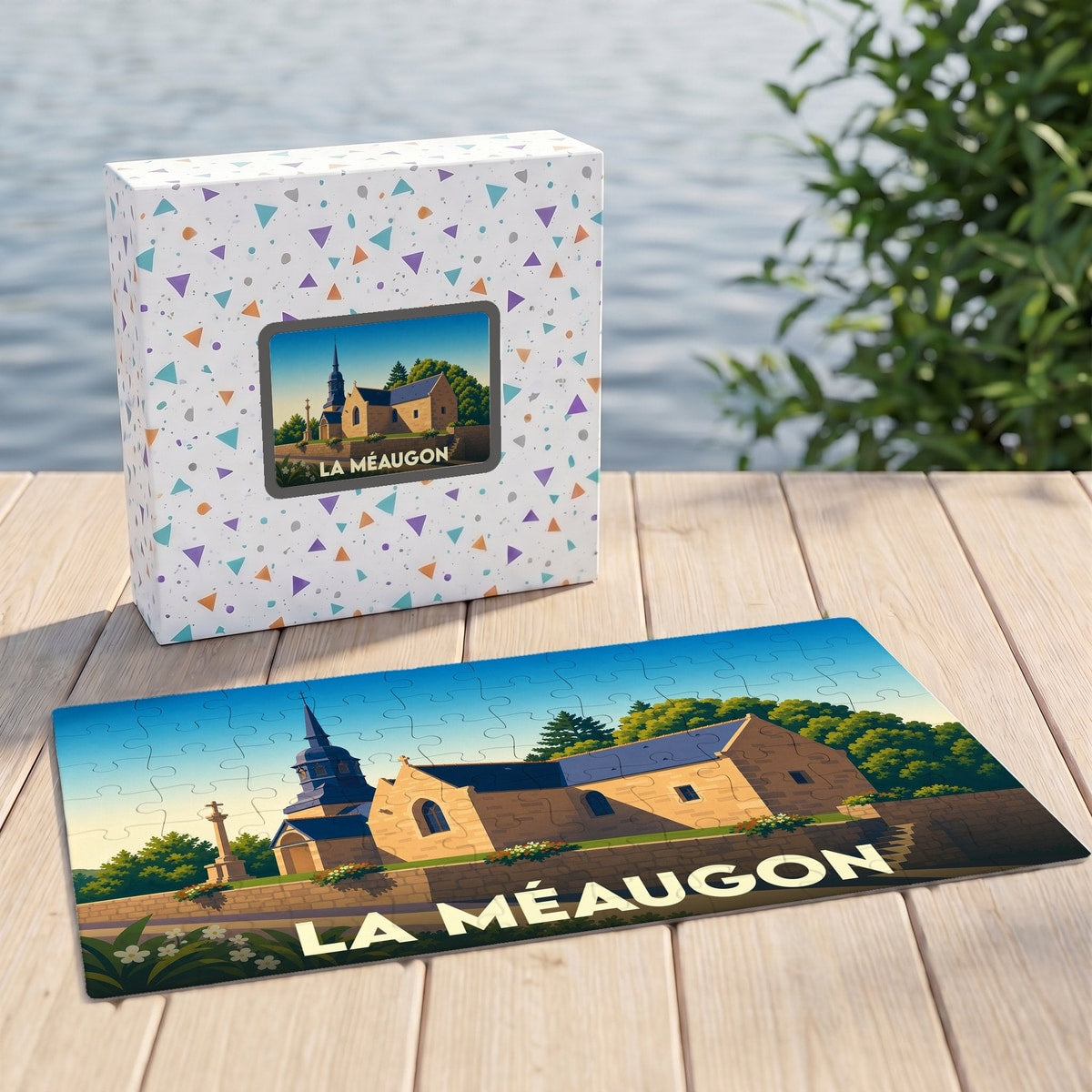 Puzzle souvenir de la ville de La Méaugon avec une illustration stylisée de son église.