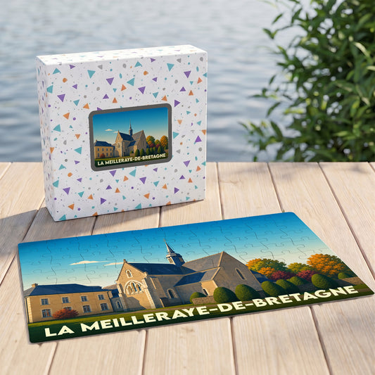 Puzzle souvenir de la commune de La Meilleraye-de-Bretagne avec son illustration stylisée et sa boîte assortie.