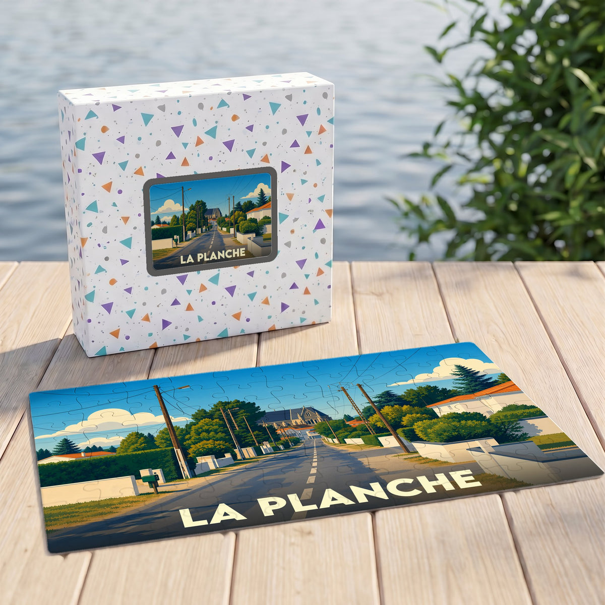 Puzzle souvenir de la ville de La Planche avec une illustration stylisée d'un paysage urbain.