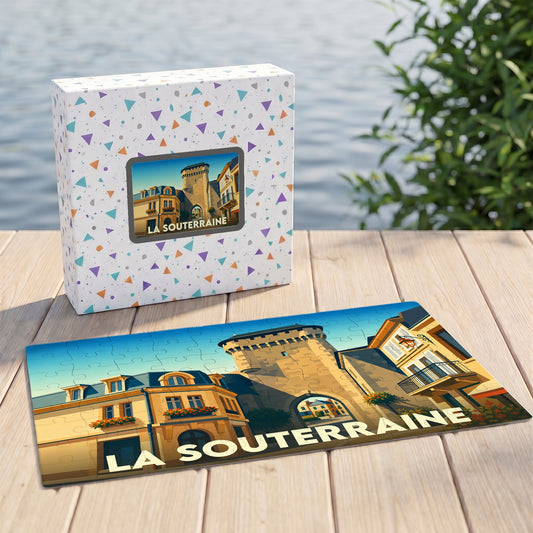 Puzzle souvenir de la ville de La Souterraine avec une illustration stylisée et colorée.