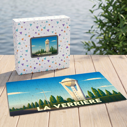 Puzzle souvenir de la ville de La Verrière illustrant son château d'eau dans un style rétro.