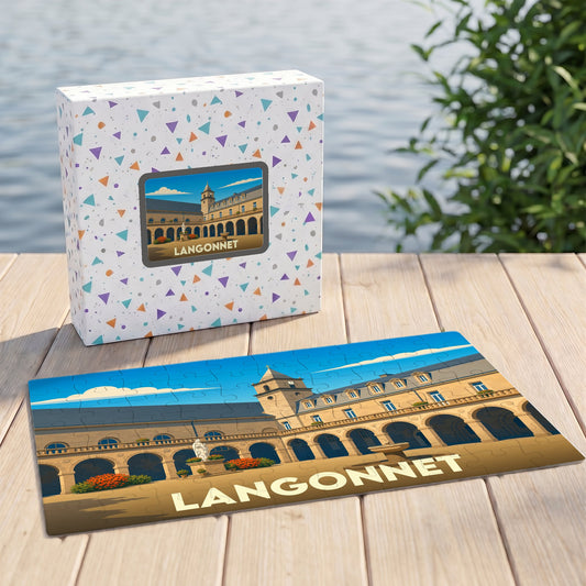 Puzzle souvenir de la ville de Langonnet présentant une illustration stylisée de son patrimoine architectural.