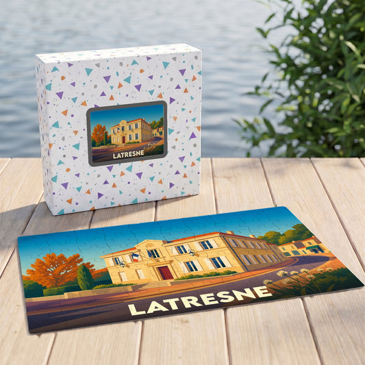 Puzzle souvenir de la ville de Latresne avec une illustration colorée et stylisée de sa mairie.