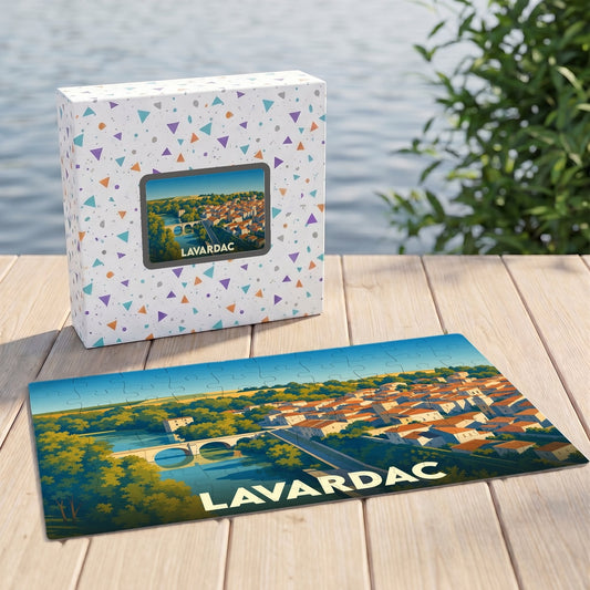 Puzzle souvenir de la ville de Lavardac avec une illustration stylisée et sa boîte assortie.