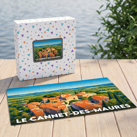 Puzzle souvenir de la ville de Le Cannet-des-Maures avec une illustration stylisée de ses toits provençaux.
