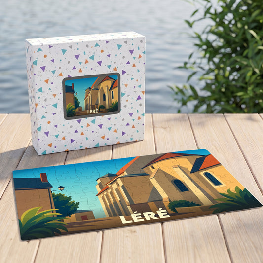 Puzzle souvenir de la ville de Léré avec une illustration stylisée de son église.