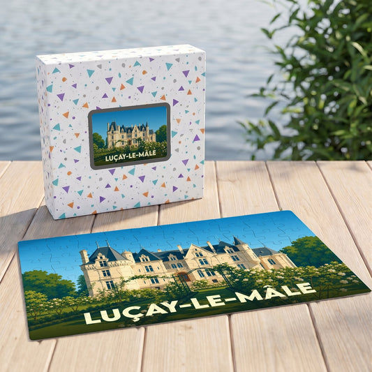 Puzzle souvenir de la ville de Luçay-le-Mâle avec une illustration stylisée du château local.