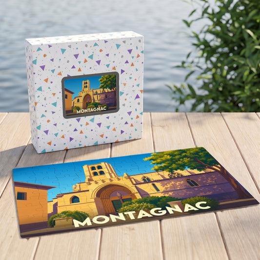 Puzzle souvenir de la ville de Montagnac avec une illustration stylisée d'un bâtiment historique.