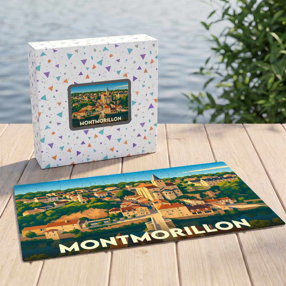 Puzzle souvenir de la ville de Montmorillon avec une illustration stylisée et colorée.
