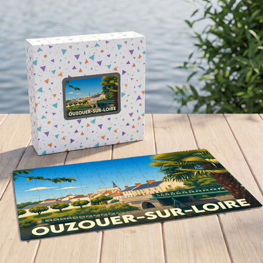 Puzzle souvenir de la ville d'Ouzouer-sur-Loire avec une illustration stylisée de ses bords de Loire.