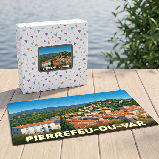 Puzzle souvenir de la ville de Pierrefeu-du-Var avec une illustration stylisée de ses toits provençaux.