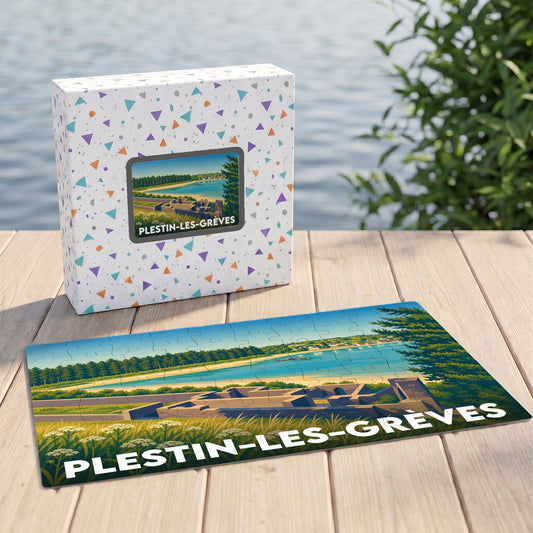 Puzzle souvenir de la ville de Plestin-les-Grèves avec son illustration de paysage côtier stylisé.